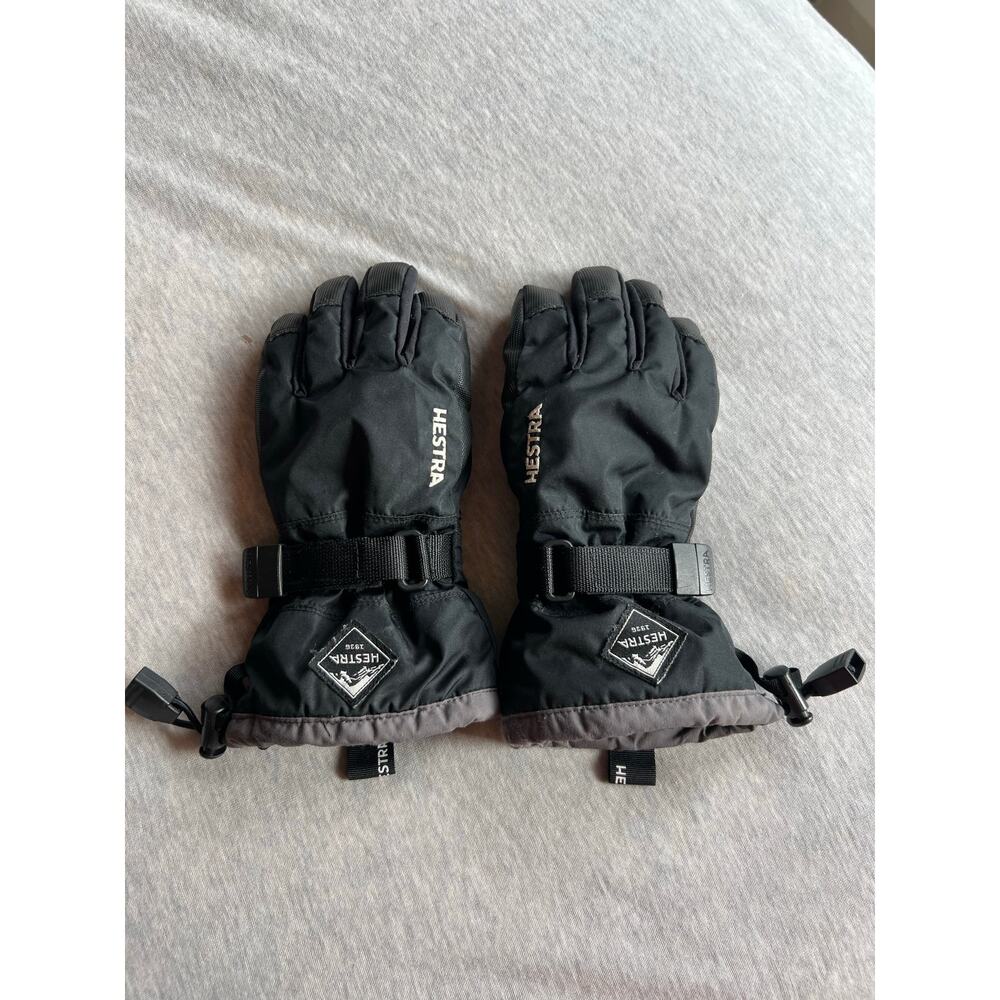 Hestra gauntlet youth czone gloves size 4 black ski snowboard winter snow 6-7yo